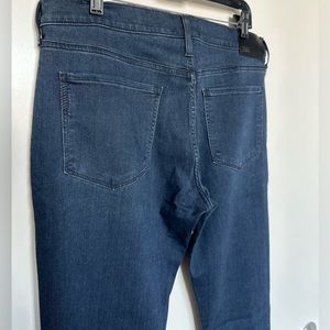 FLASH SALE! PAIGE Men’s Lennox Slim-Fit Jeans in Marvin - Size 34